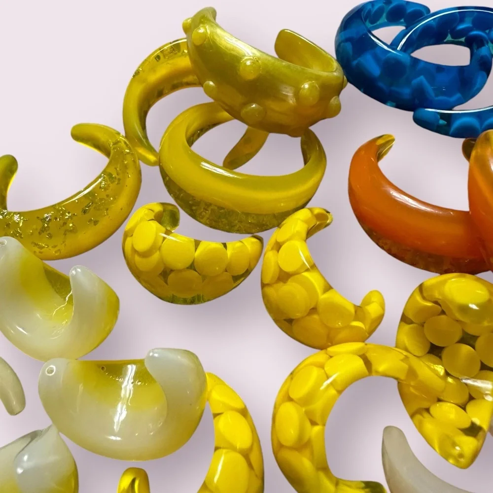 Large 80 Piece Plus Hardware Plastic Colorful Earring Making Kit